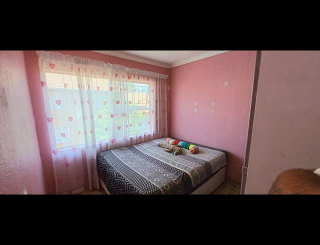 3 BEDROOM APARTMENT FOR SALE IN BIRCH ACRES